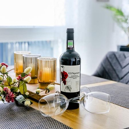 Apartmenthaus Windland Pouch Exteriör bild