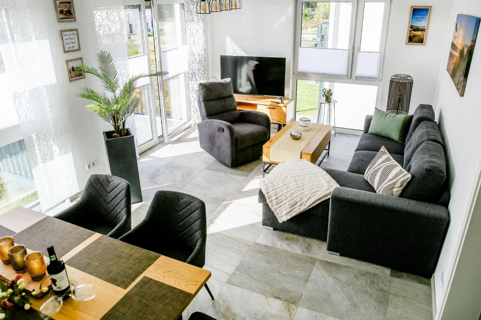 Apartmenthaus Windland Pouch Exteriör bild