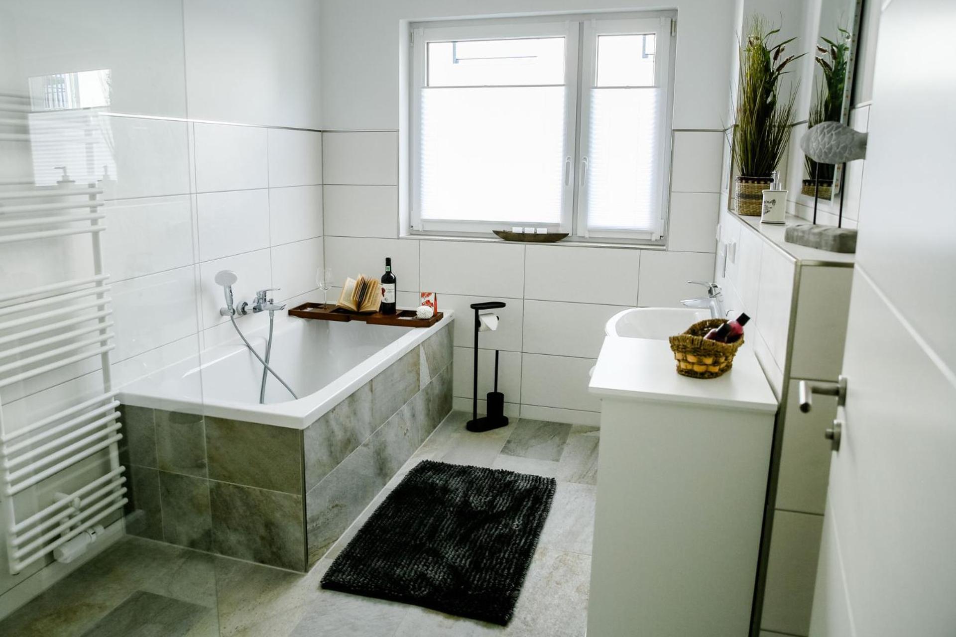 Apartmenthaus Windland Pouch Exteriör bild