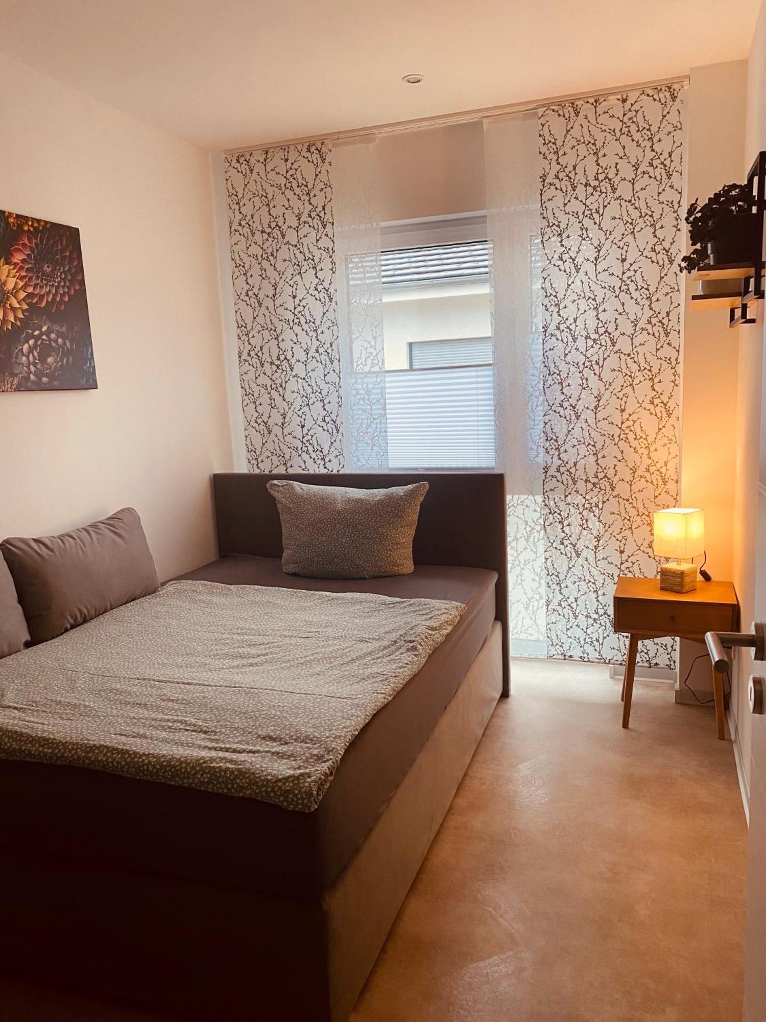 Apartmenthaus Windland Pouch Exteriör bild